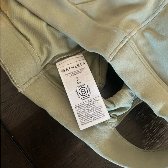 Athleta Vital Sports Bra D-DD - Picture 2 of 5